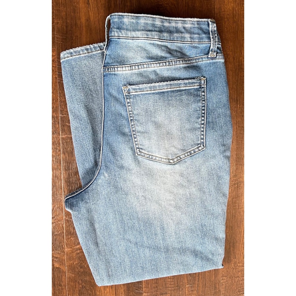 Maurices Everflex High Rise Super Skinny Ankle Jeans Light Wash  Size 16 Regular